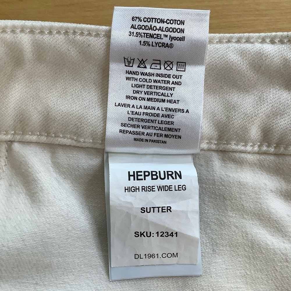 DL1961 Hepburn High Rise Wide Leg Ankle Jeans White Eggshell 25 EUC - Picture 14 of 16
